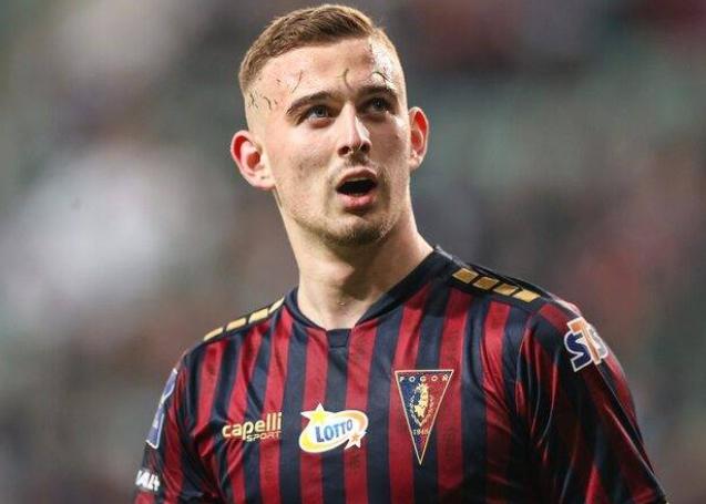 18岁天才妖星横空出世，被誉为博格巴和丁丁结合体，8大豪强疯抢