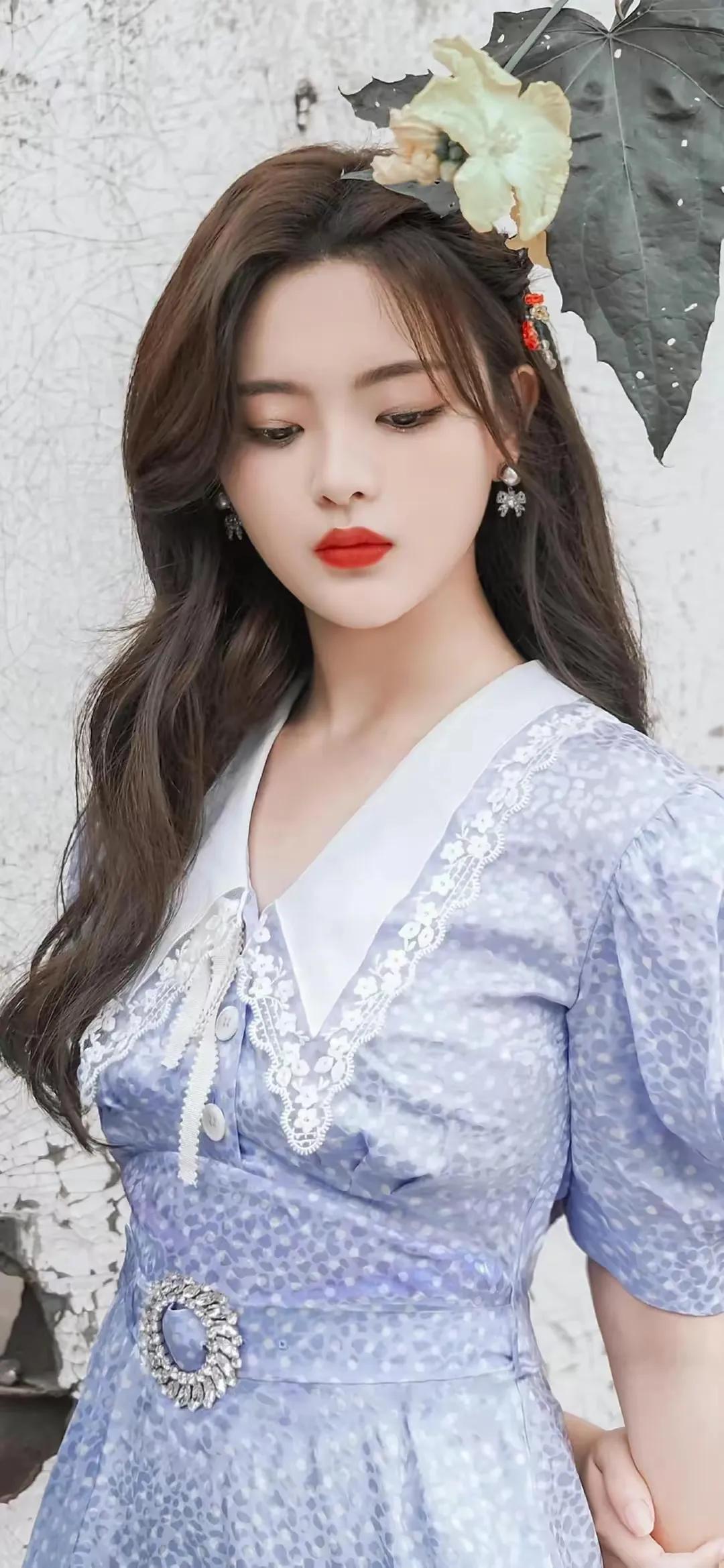 杨超越法式浪漫壁纸,杨超越壁纸全屏高清唯美