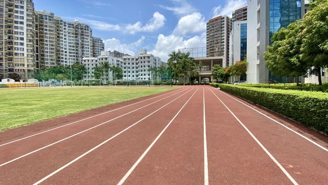 深圳市布吉高级中学2018,深圳龙岗布吉高级中学2021