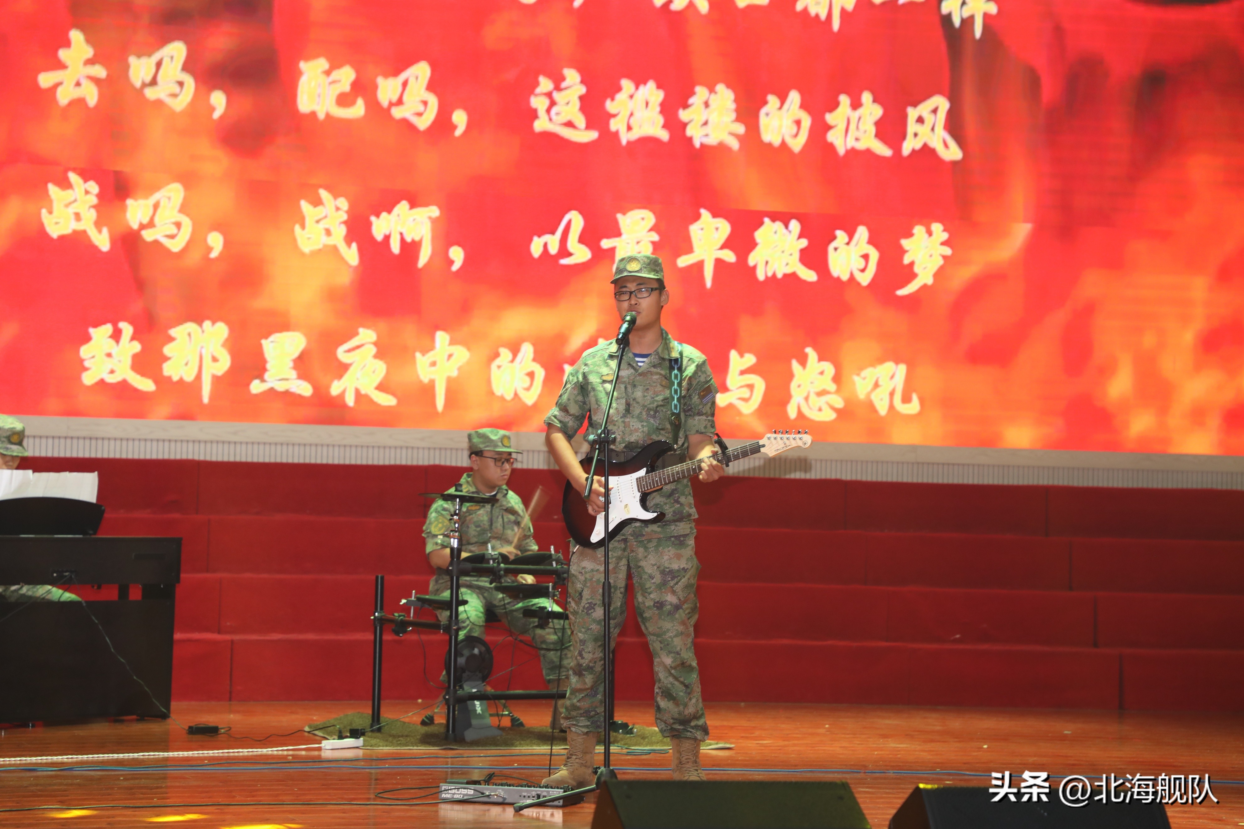 沉浸式舞台演出精彩上演,这场表演确实很震撼