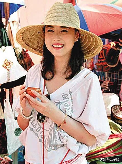 周海媚和吕良伟的爱情故事,周海媚和吕良伟婚姻维持多久