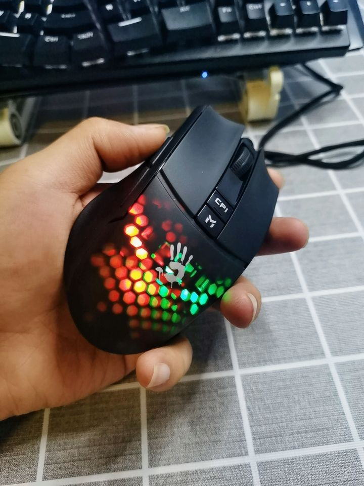 双飞燕血手幽灵鼠标q81升级版,血手幽灵鼠标怎么彻底关闭后台