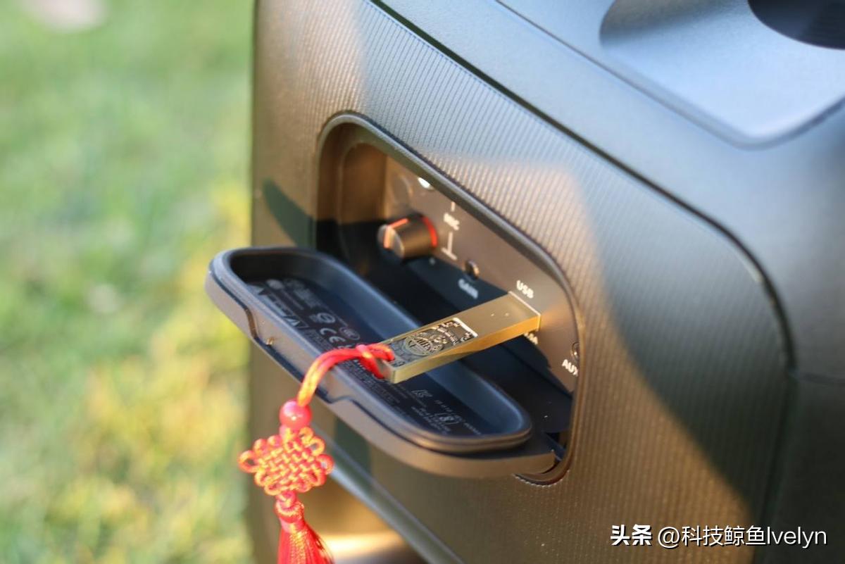 jblpartybox闊冲搷璇勬祴,jblpartybox1000闊崇璇勬祴