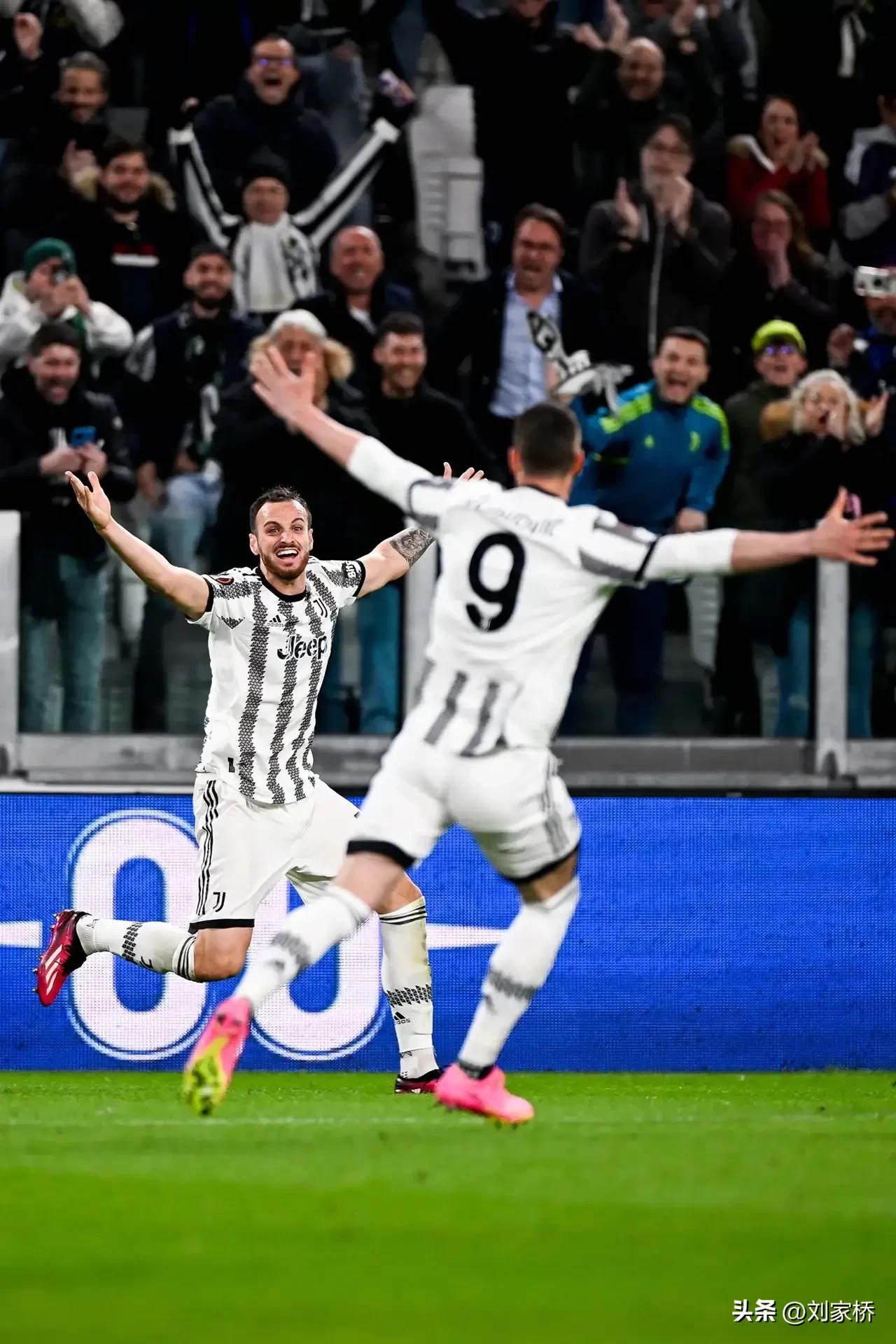 阿莱格里与穆里尼奥ac米兰,穆里尼奥丑陋的摆大巴足球战术