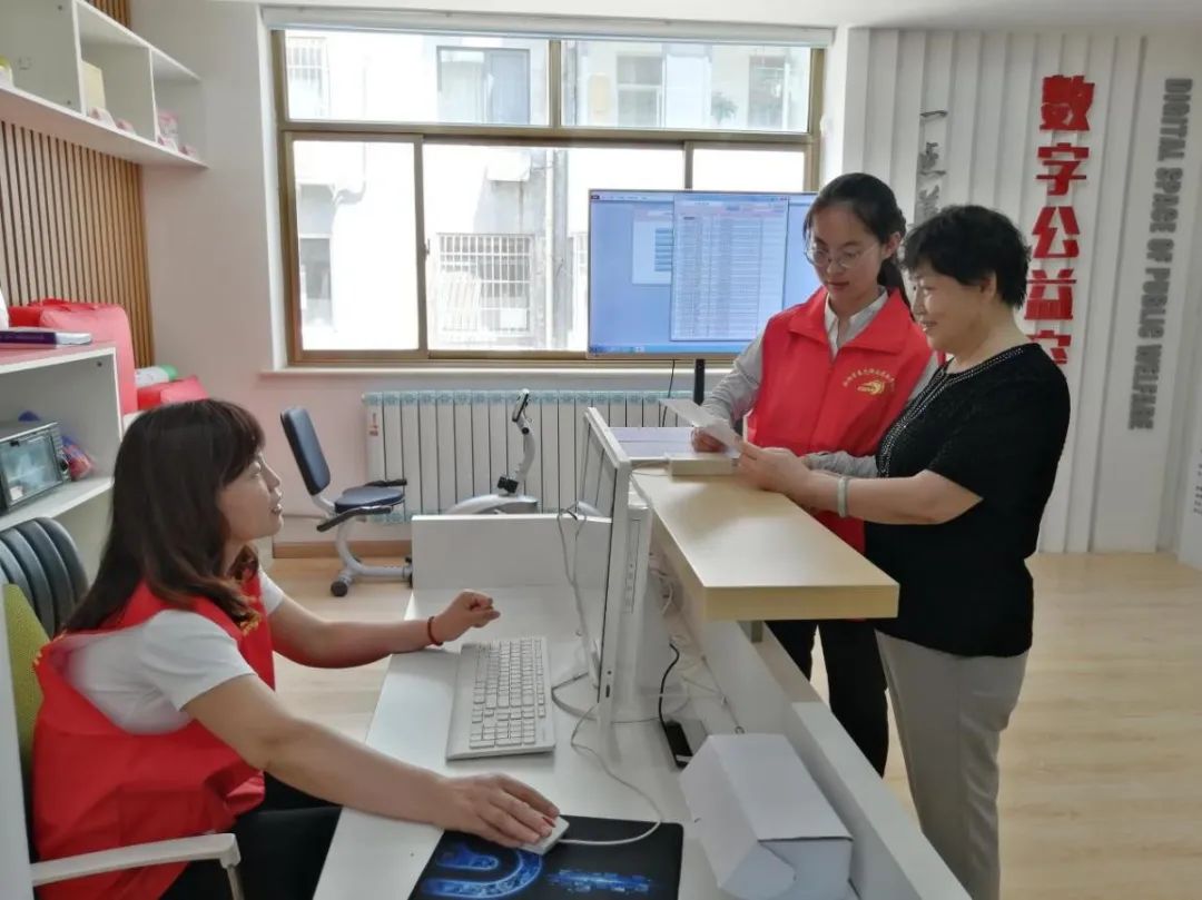 街道新时代文明实践志愿服务,雪峰街道办志愿服务助力文明创建