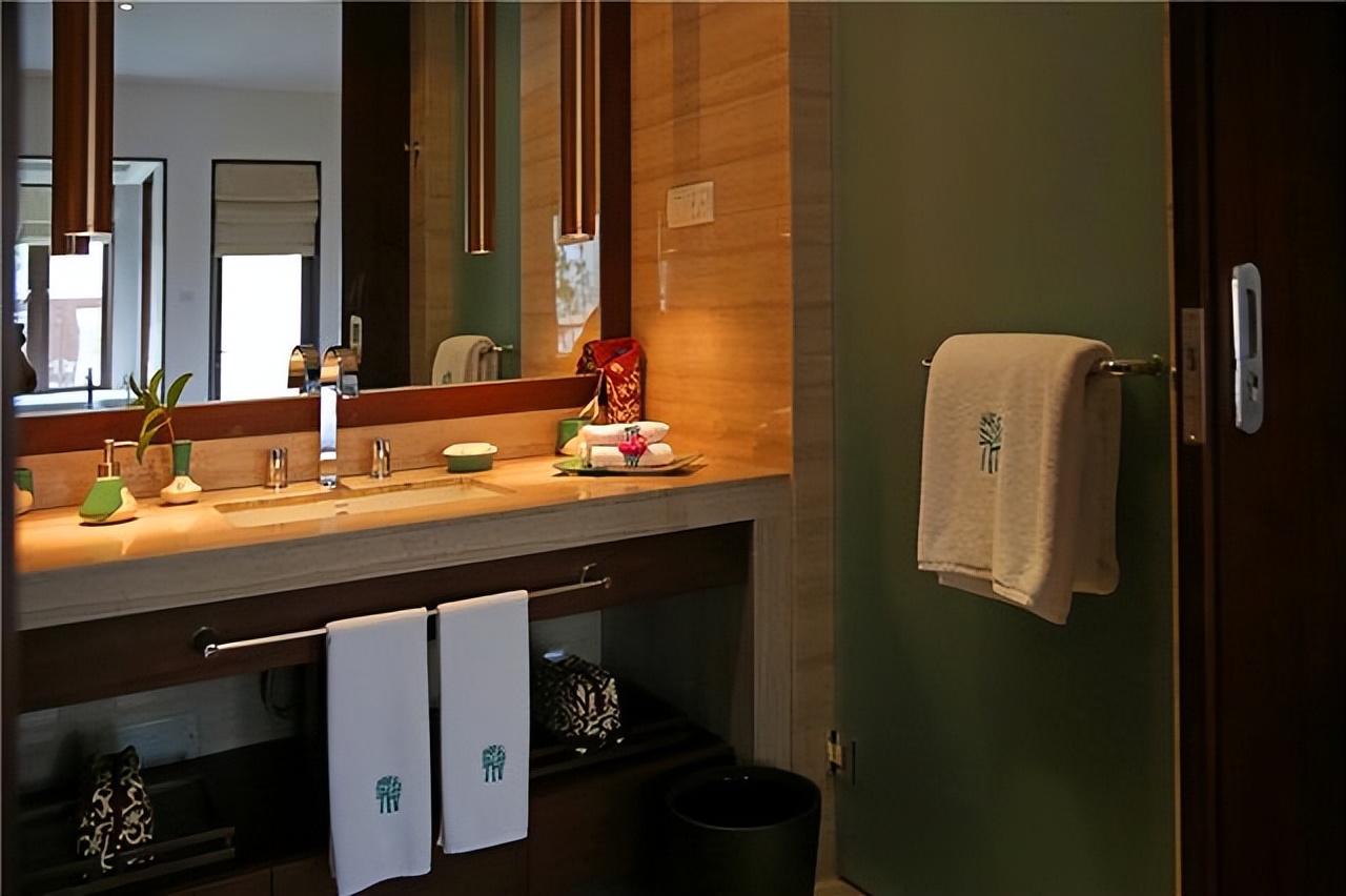 探秘秀丽山水,探秘黄山村