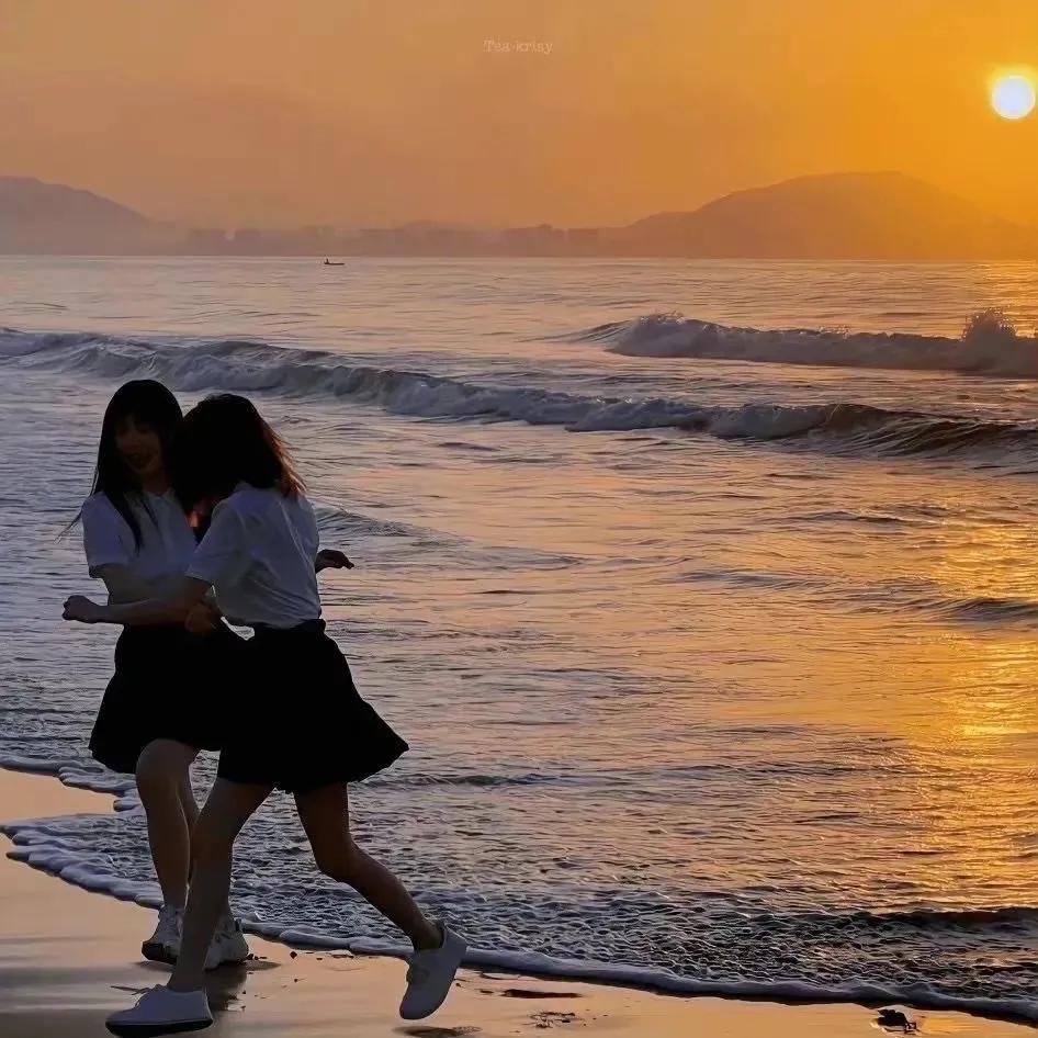 朋友圈背景图留给未来的你,朋友圈背景图你是我的光