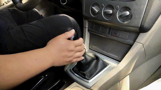 为什么油耗不高却觉得费油很快,同样加95的油为什么油耗不同