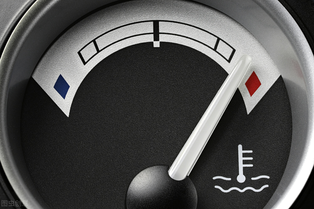 天气冷车转热正确方法,天气转凉的开车技巧视频