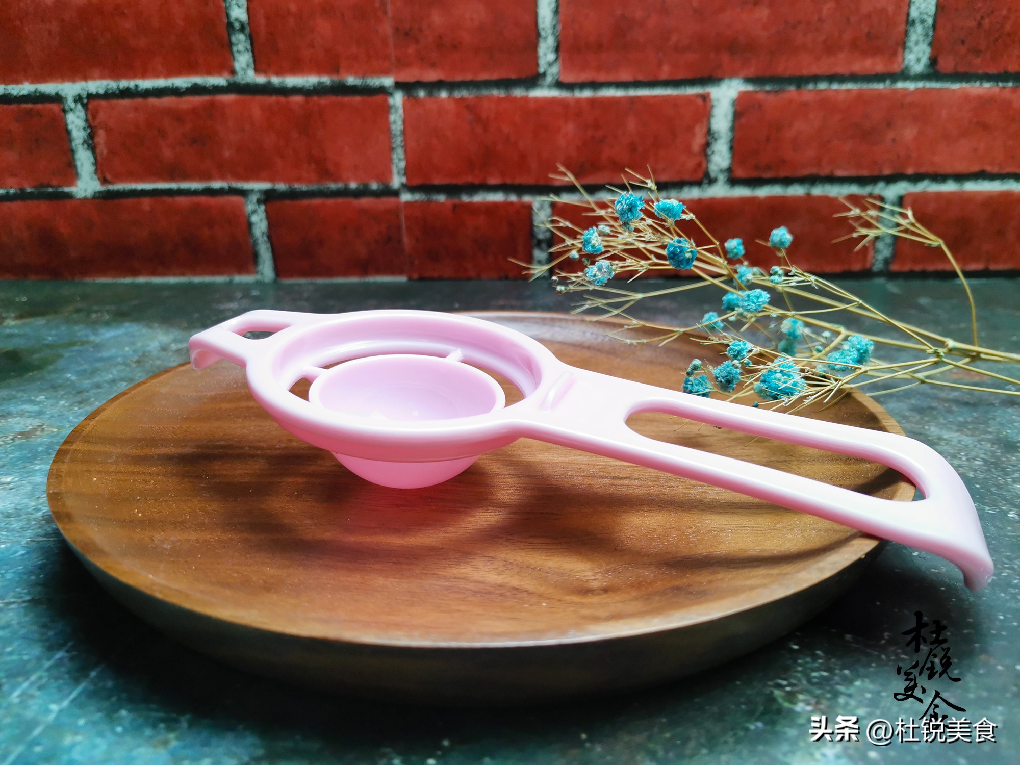 新手学烘焙需不需要买厨师机,新手学烘焙要不要到连锁店