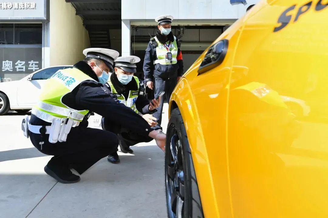 高考横空出世的防作弊神器“磁弹枪”，到底如何“出枪”？