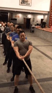 猪八戒的钉耙比悟空谁强,孙悟空金箍棒和猪八戒的九齿钉耙