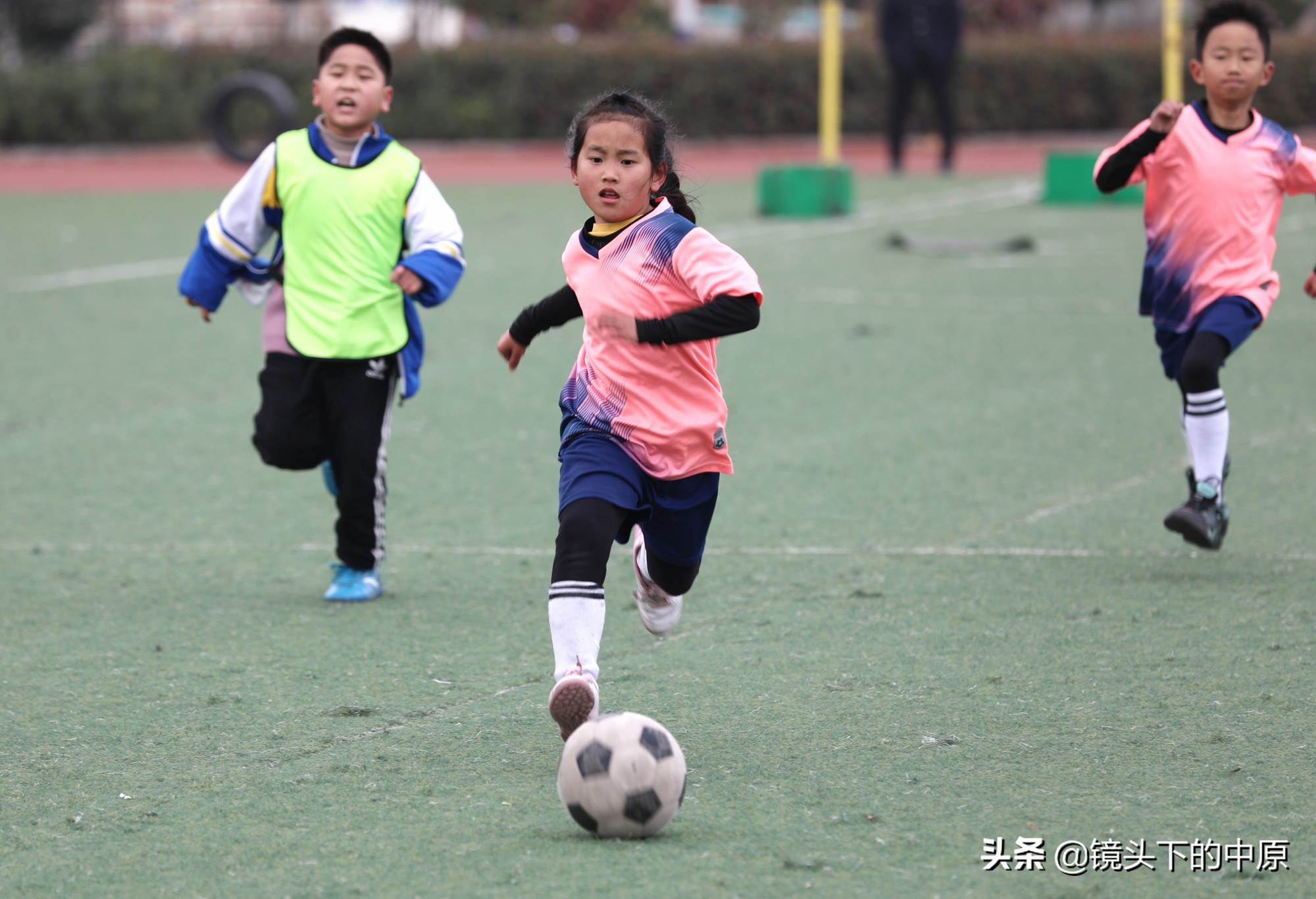 平顶山学府路小学足球比赛,中德生态园小学校长杯足球赛