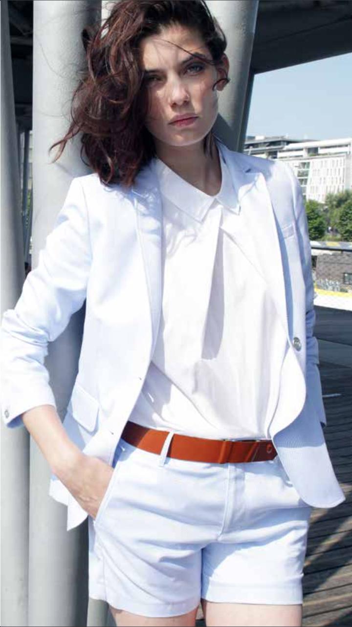 姐妹们蓝色衬衫怎么搭,姐妹装时尚衬衫