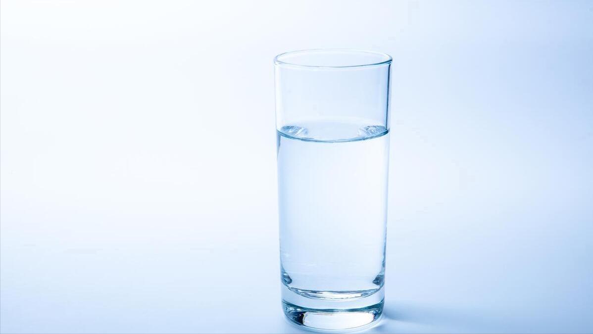 长期喝白开水和长期喝茶哪个健康,长期喝茶与长期喝白开水哪个健康