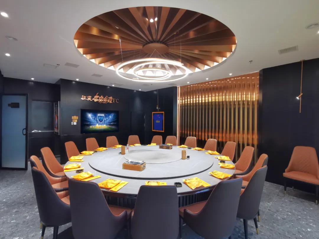 金碧辉煌赛,金碧辉煌杯足球决赛