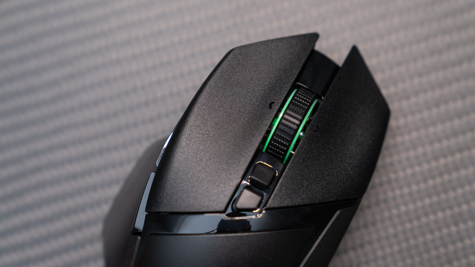 颜值高性能好的雷强竿,雷蛇巴塞利斯蛇v3值不值得入手