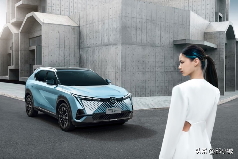 买车推荐15万左右suv,稳重or年轻10万级suv怎么选