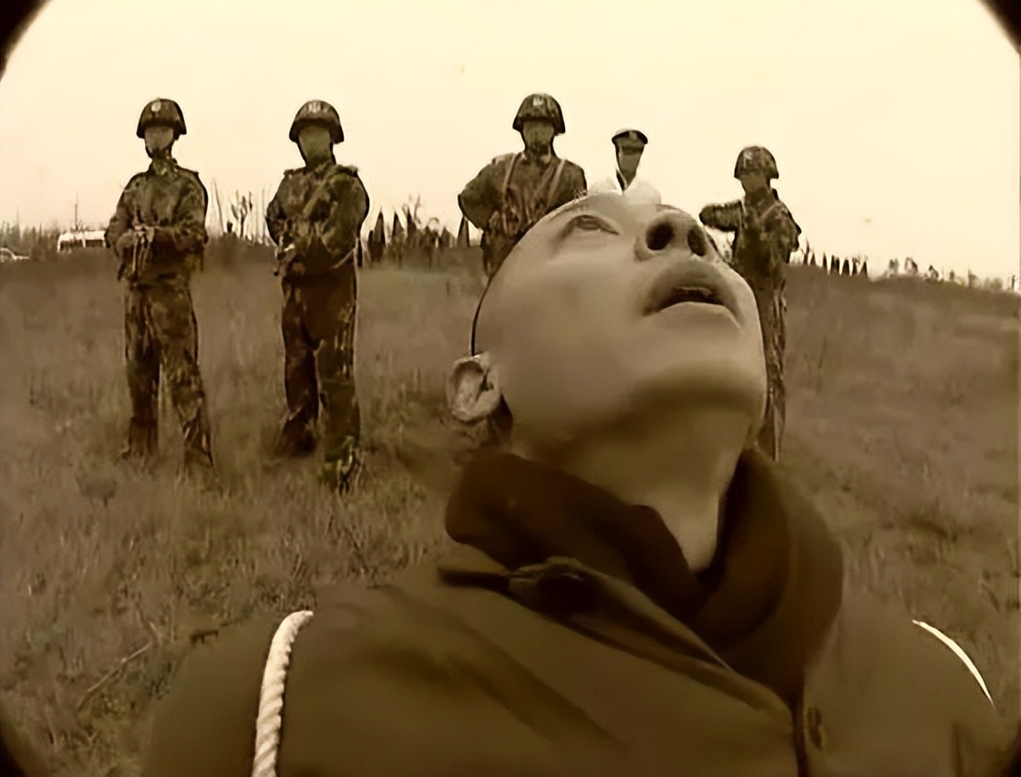 同样是反派王志飞,同样是演反派