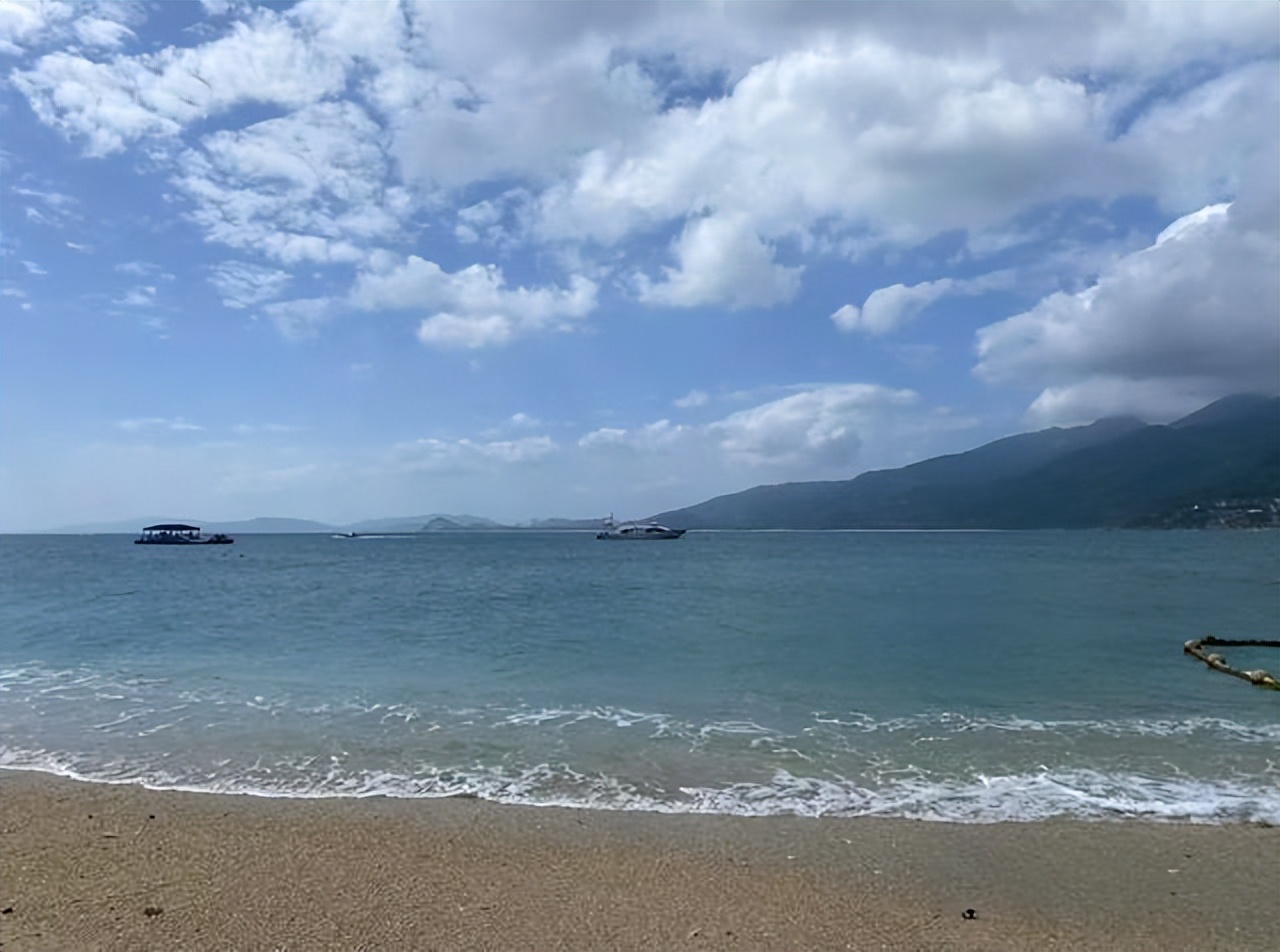 春节来三亚,他们后悔了:除夕在堵车中度过,菜市场买海鲜被要430元加工费