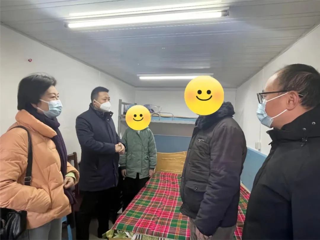 盐城市初级中学——新春慰问送温暖浓浓关爱暖人心