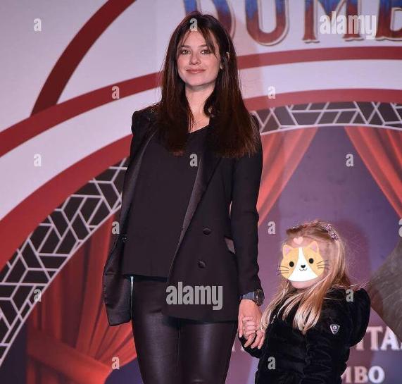 宋仲基公布婚讯后首次亮相,宋仲基主动出面澄清离婚真相