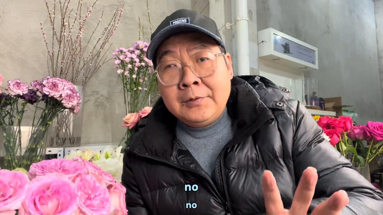 年底鲜花批发特卖,鲜花大量批发想找一手货源卖