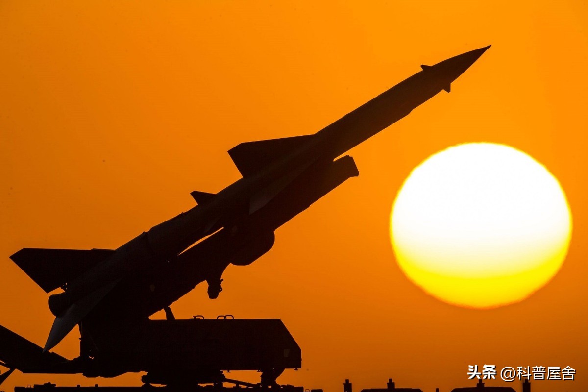 导弹长什么样有什么特征,导弹形状