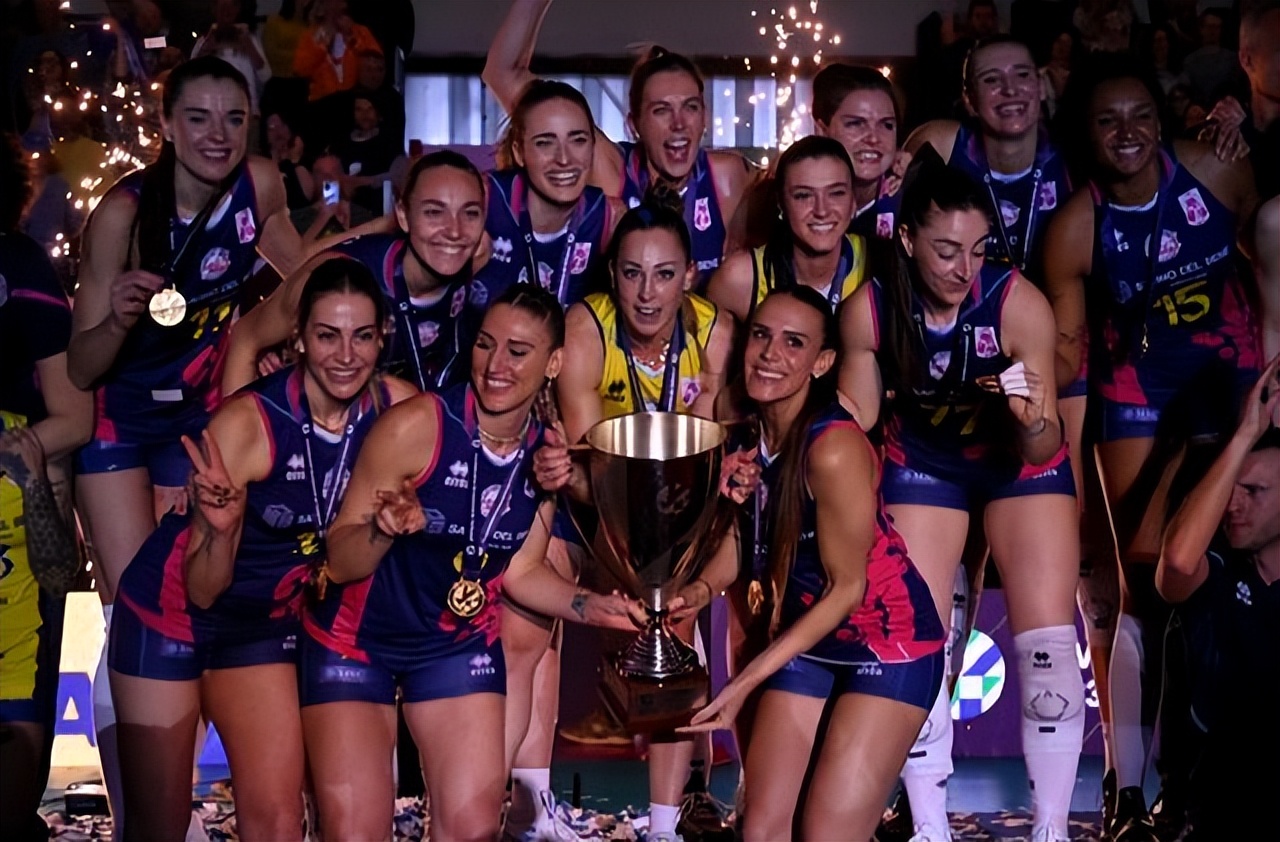 女排朱婷的纹身,乔婷最漂亮纹身