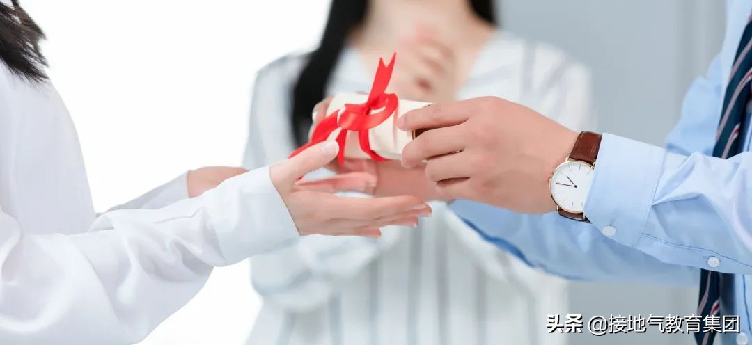 海底捞能立足的原因是什么,海底捞靠什么制胜市场