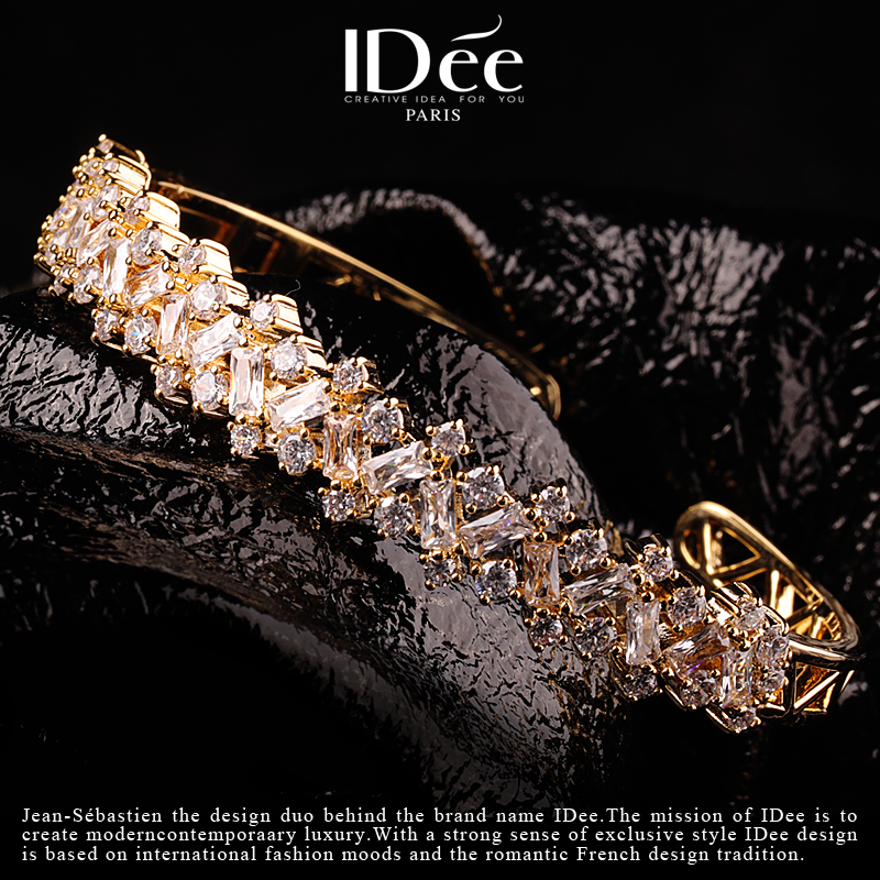 轻松提升精致感——IDee亚玟之星闪钻手镯潮牌轻奢小众高级感配饰