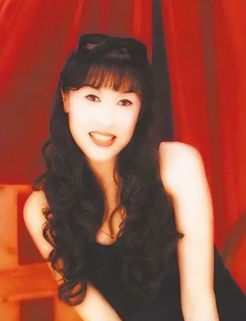 中国第一人变性成富商,我国内地首位变性人