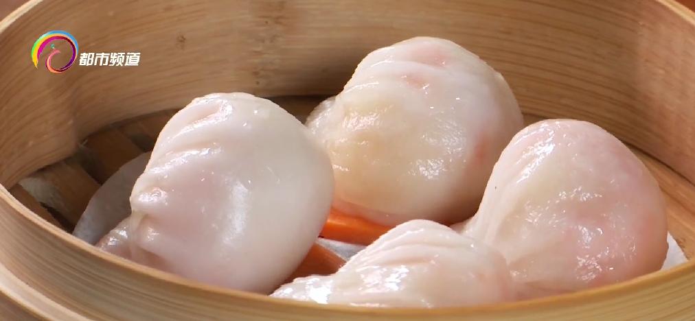 茶花鸡、秘制烤鱼、香辣猪蹄，昆明这家宾馆搞起特色烧烤，满满烟火气