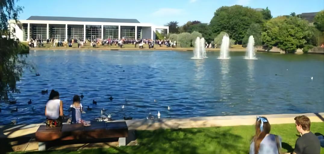 世界上最优秀的商学院之一都柏林大学