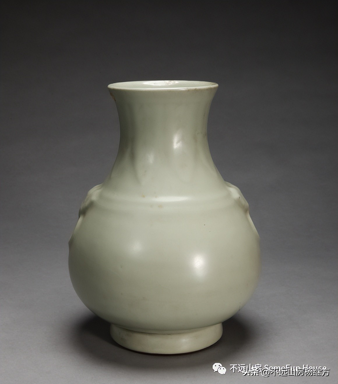 雍正黄色釉瓷器图,清代雍正朝粉青釉瓷器鉴赏