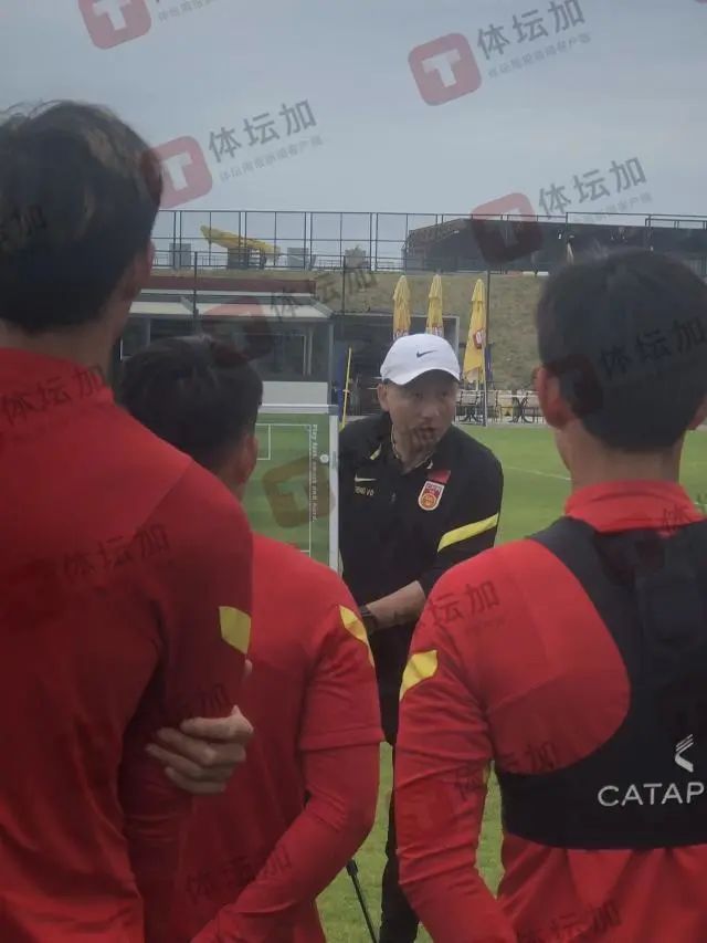 国奥成耀东接受采访,成耀东中国国奥赶上了亚洲水平