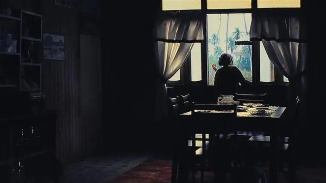 45岁新手妈妈生娃后又拍了部功夫片