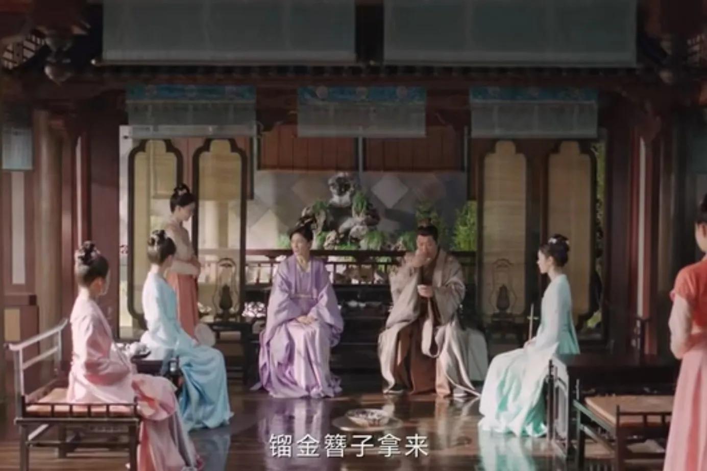 《长风渡》自从月姨娘到了柳家，玉茹和母亲就活成了徉州城的笑话