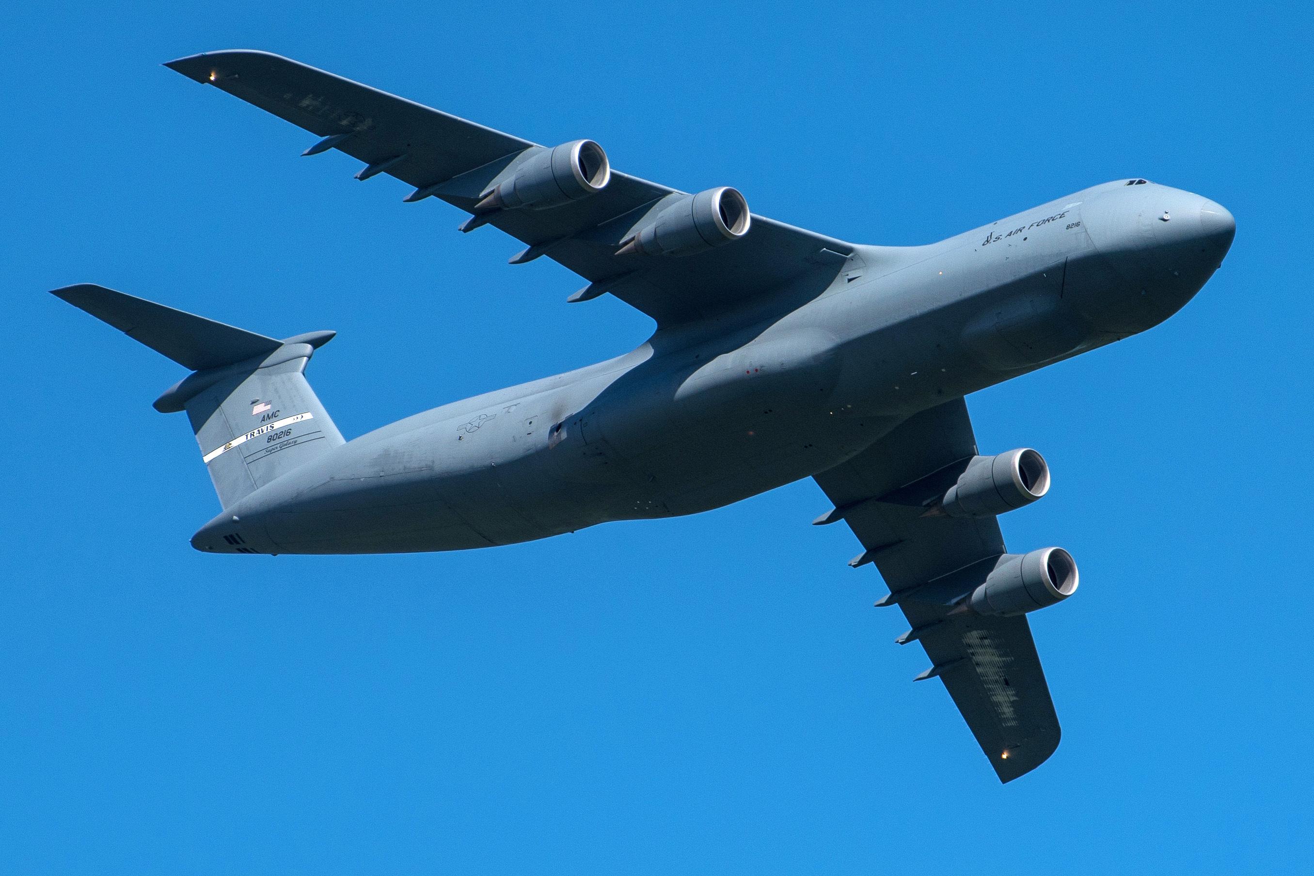 中国战略运输机运40可以运多少人,战略运输机1000吨