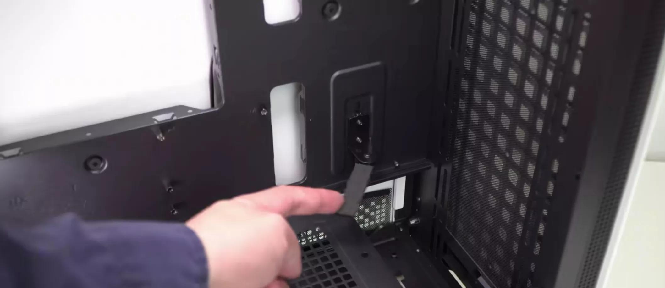 选购电脑机箱有哪些注意事项,电脑机箱怎么选择合适