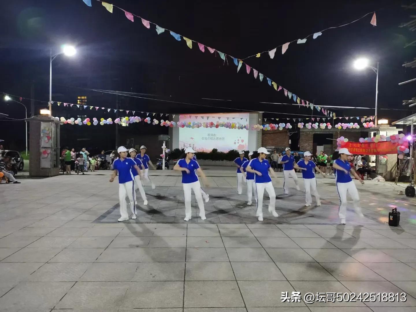 知识、创意、探索一一星火公益夏令营联欢晚会精彩纷呈,特别好看