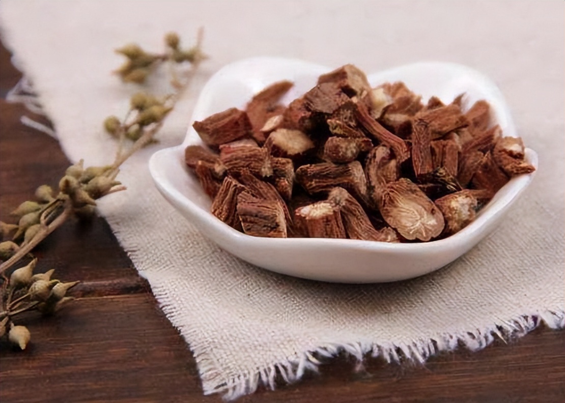 盆腔炎喝水腹痛加重,盆腔炎腹痛难忍打消炎药好吗