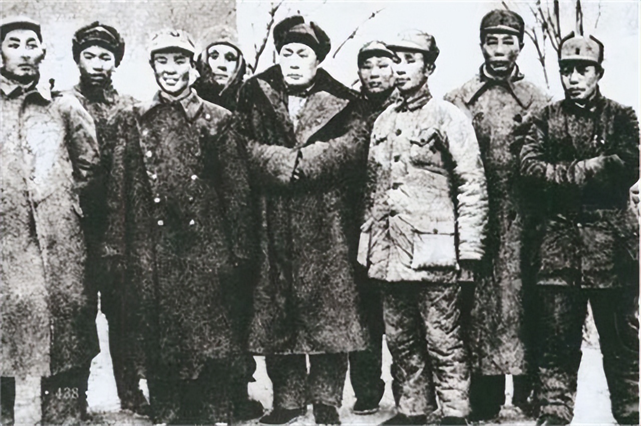 他曾任山东省委书记，1977年被开除*党**籍，1981年被平反昭雪