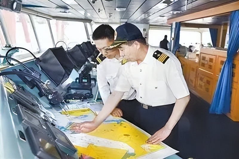 引航员工工资,上海引航员工资