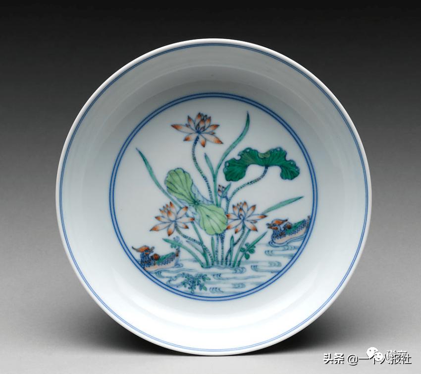 瓷中臻品景德镇,斗彩瓷的历史记录