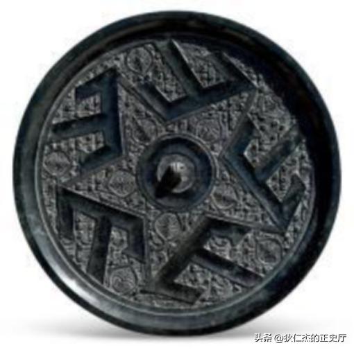 战国铜镜以什么纹最多最有特色,战国铜镜纹样设计