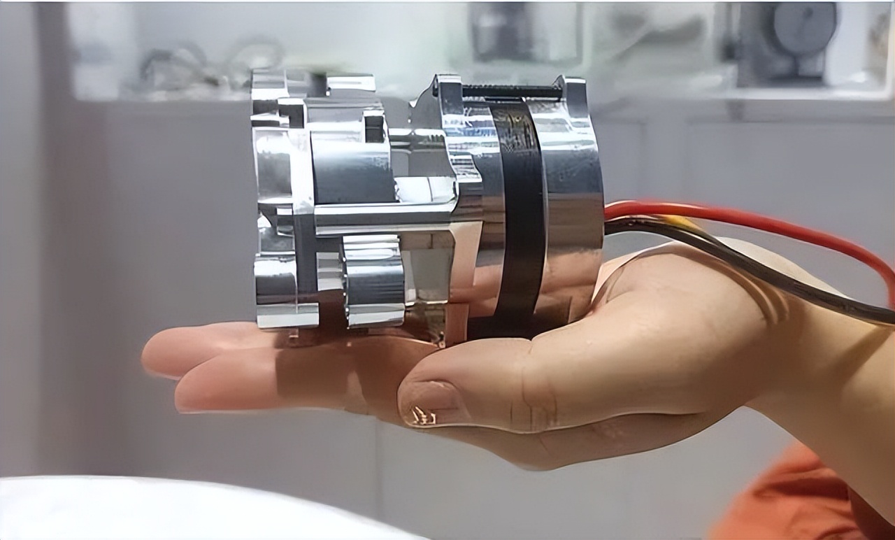 健和制氧机的质量好吗,健合制氧机和巨贸制氧机哪个好