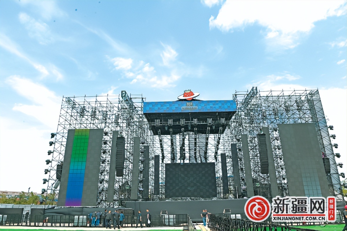 去音乐节寻找青春的气息,感受一场音乐节