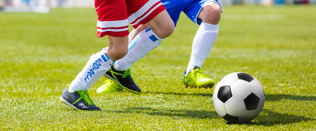 小学的孩子多运动促进大脑发育,运动刺激大脑神经发育