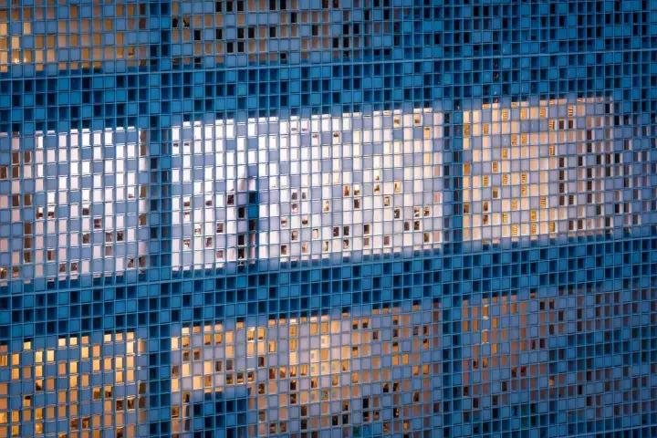 亚洲照明设计师协会丨光影下的冲孔板，金属界的颜值担当